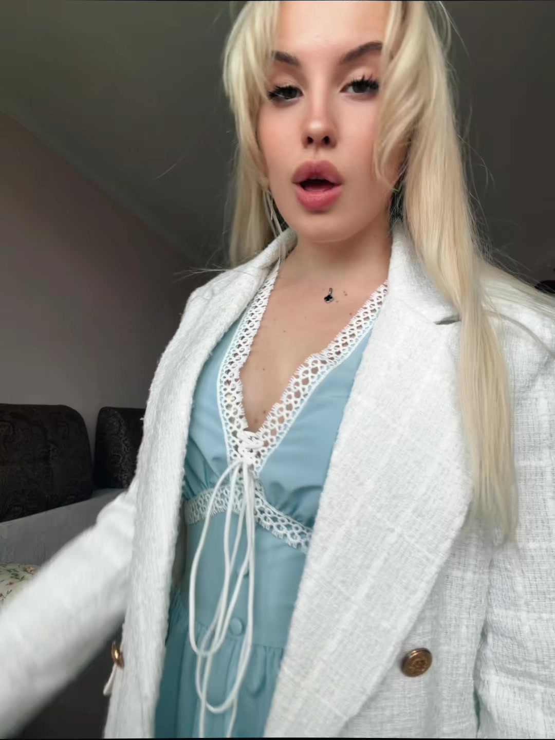 @соникс@);;