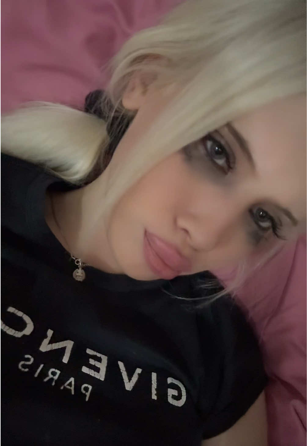@лиза