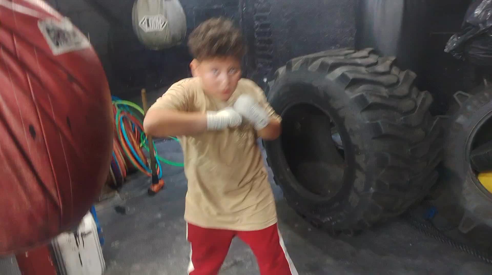 @Carreras Boxing Master