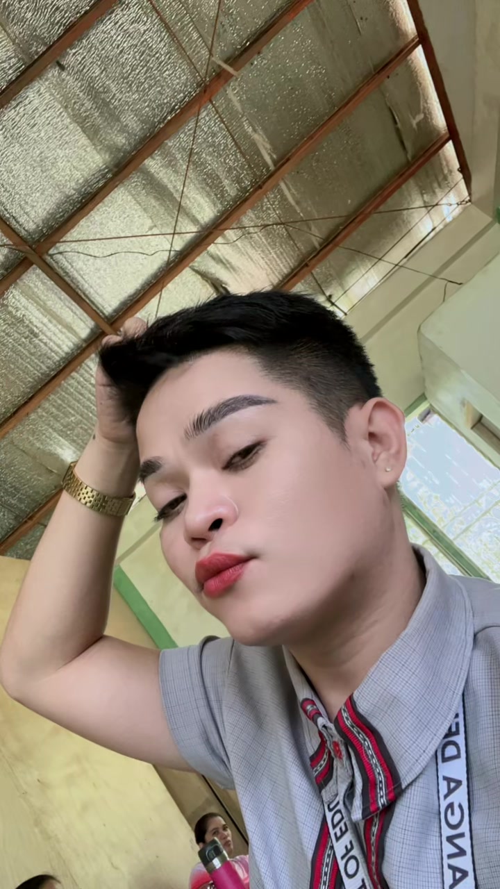 @Vivi Jie🧑🏫