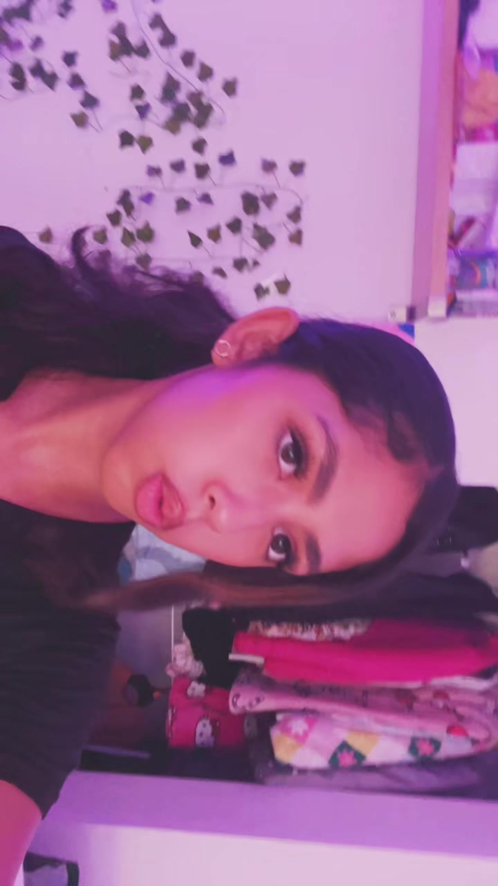 @𝐌𝐚𝐥𝐚𝐤 🌺