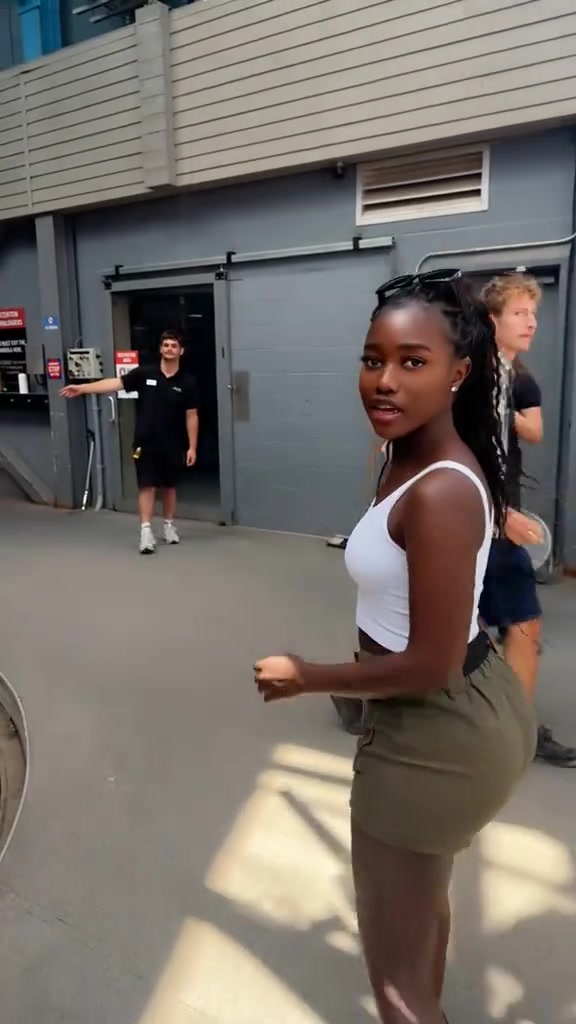 @Madiana
