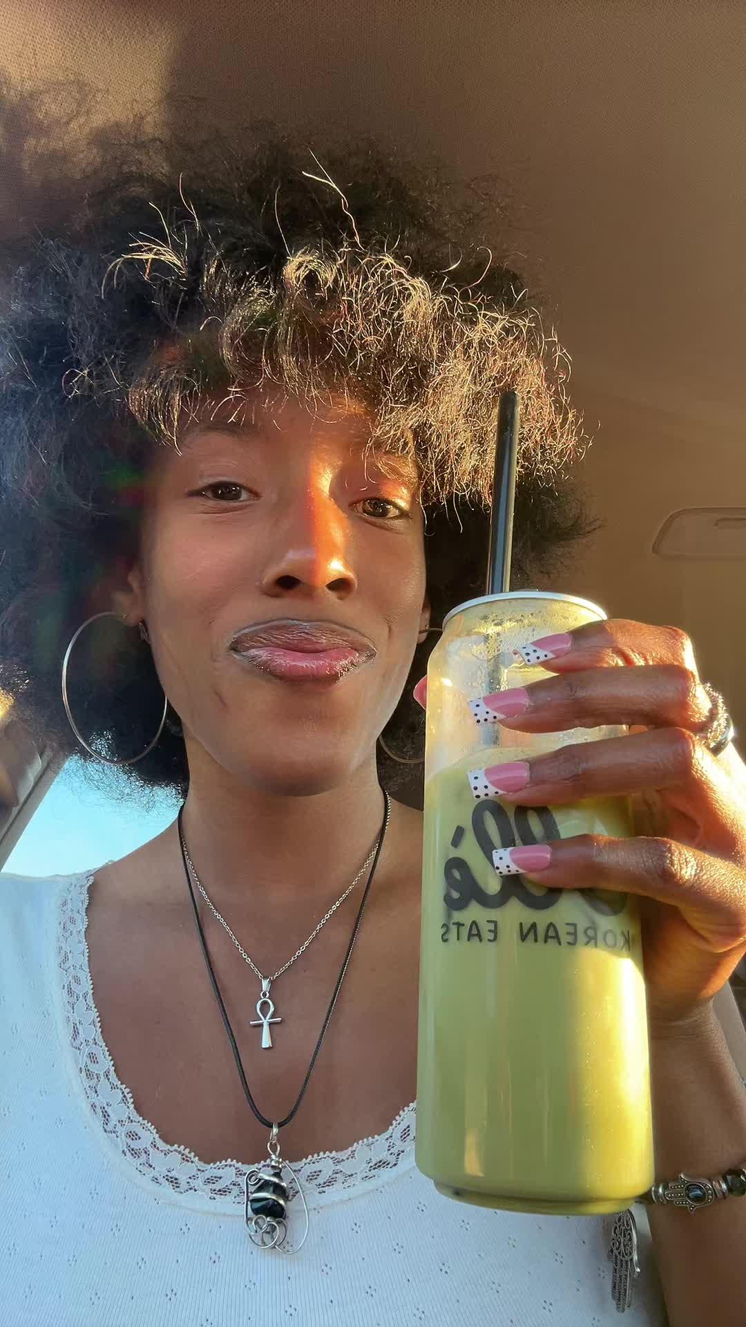 @janyahlarae🧿