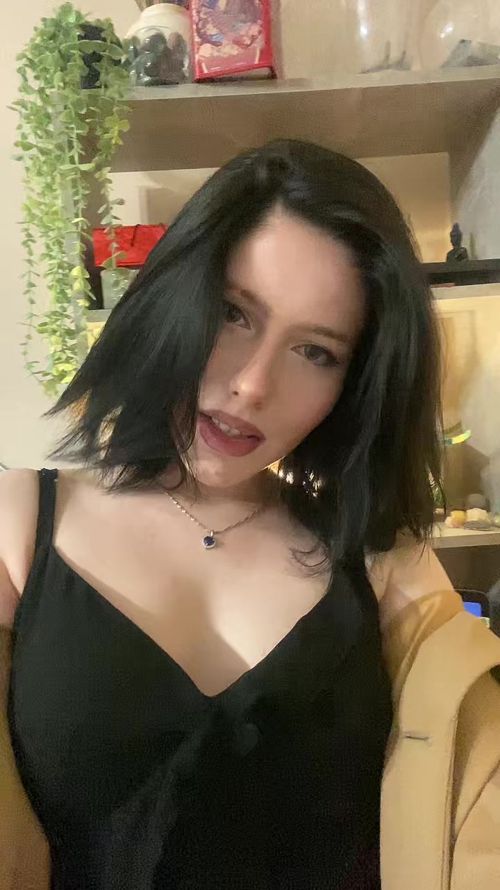 @𝐌𝐚𝐫𝐢𝐚𝐀𝐝𝐚𝐦𝐨𝐯𝐚♡