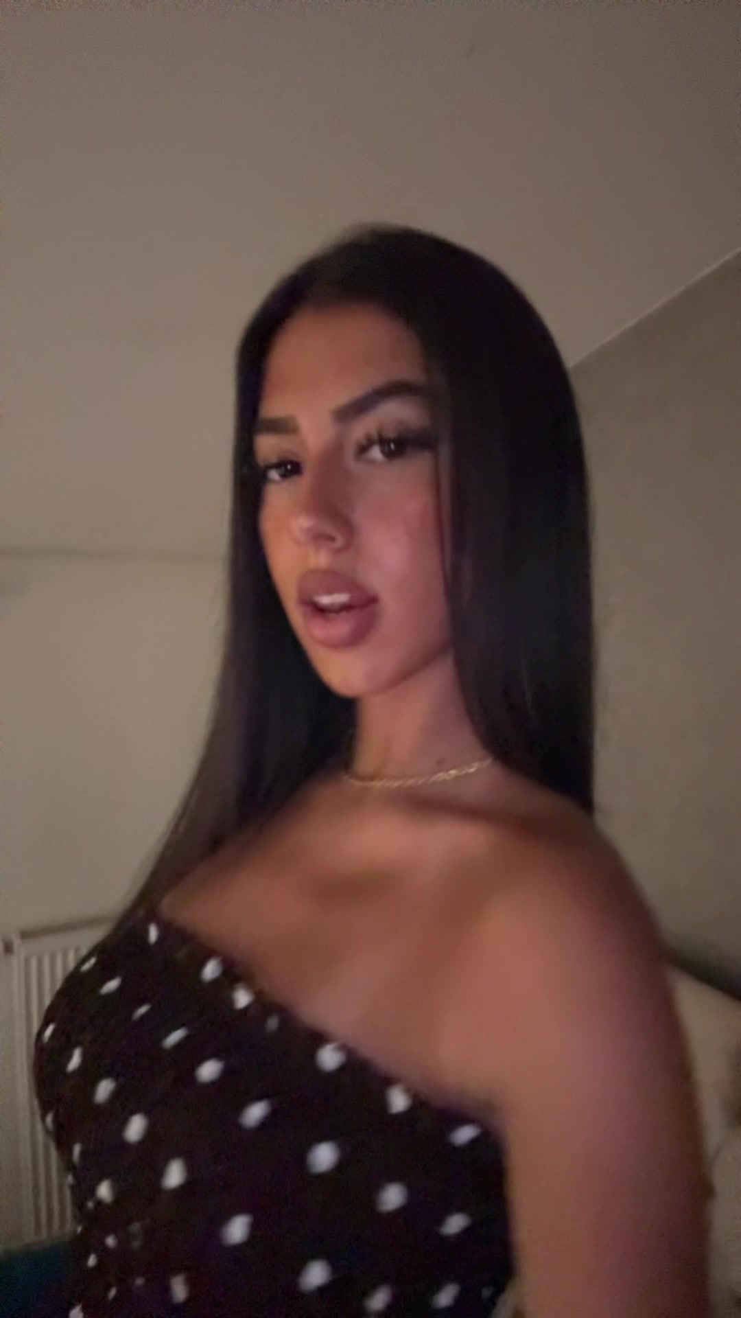 @𝐧