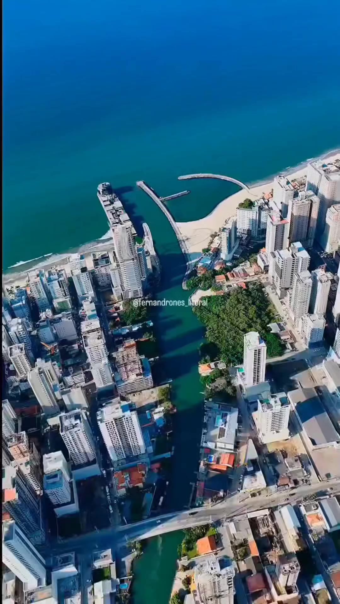 @Andréia
