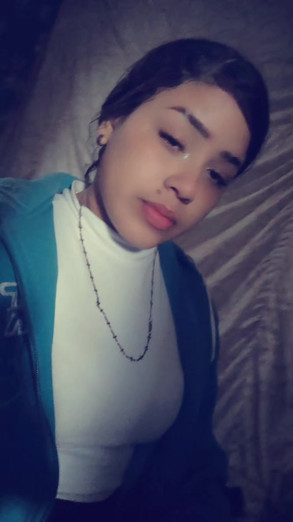 @t&uacute; nenas chiquita ☘️