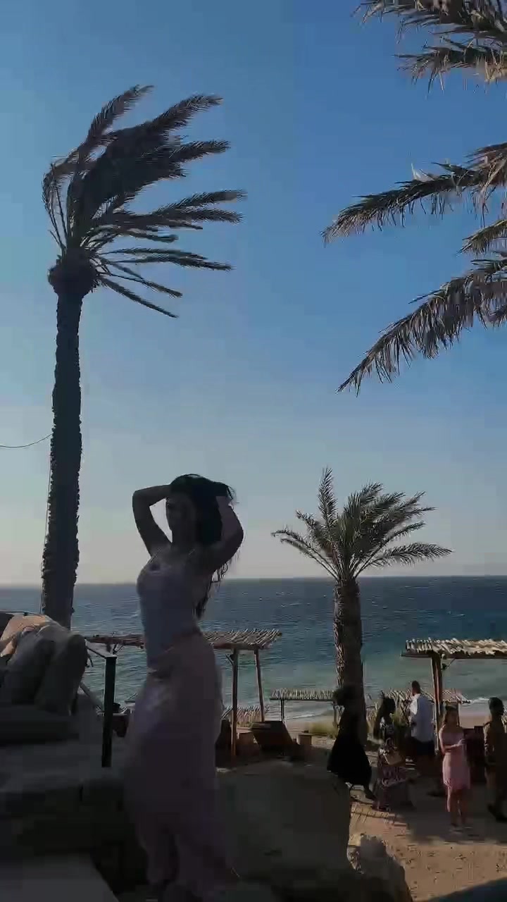 @Manuely🧜🏽♀️