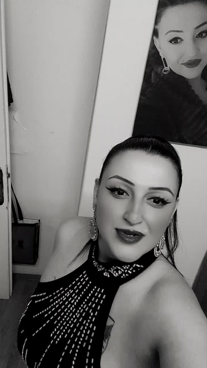 @👑👑Harika Nehir Doğan 👑👑