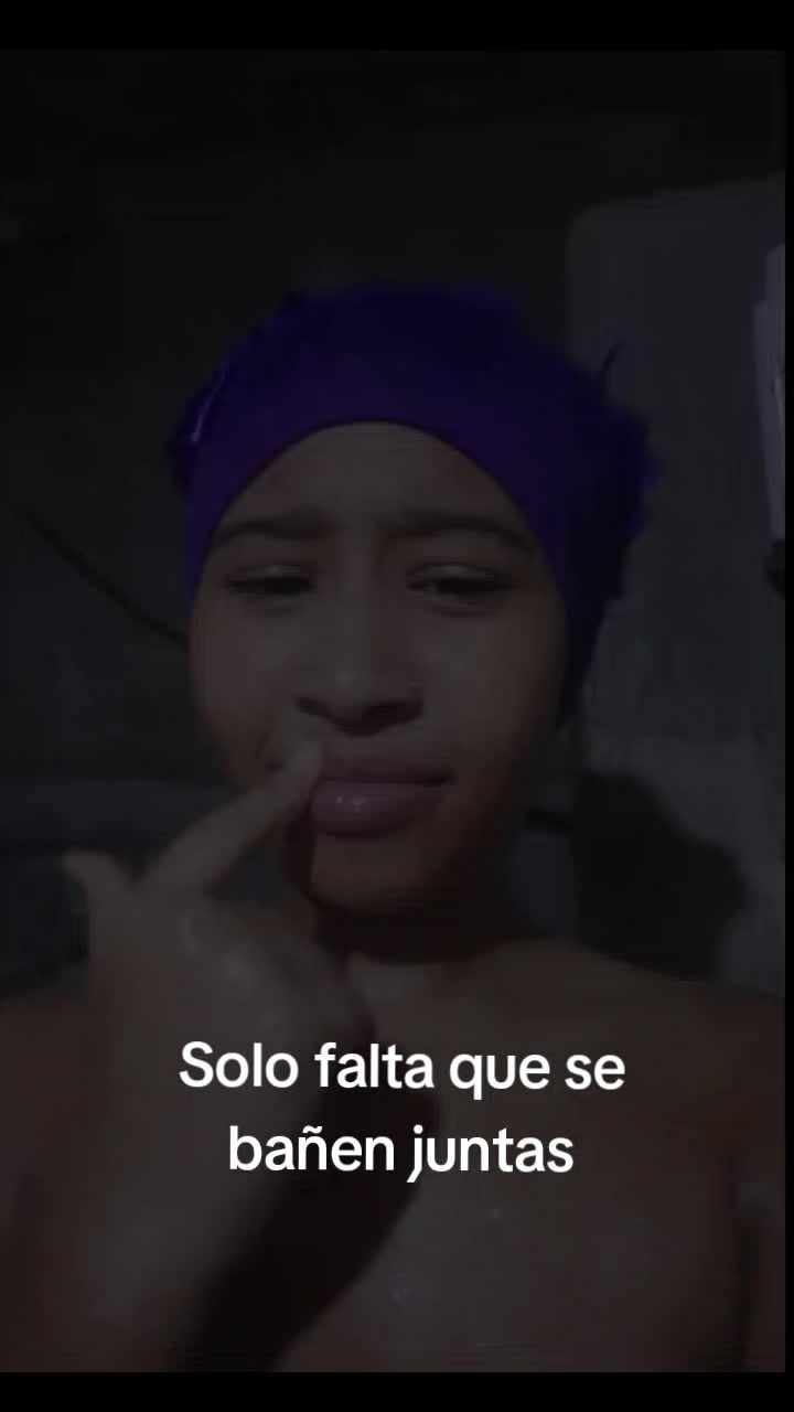 @♛.