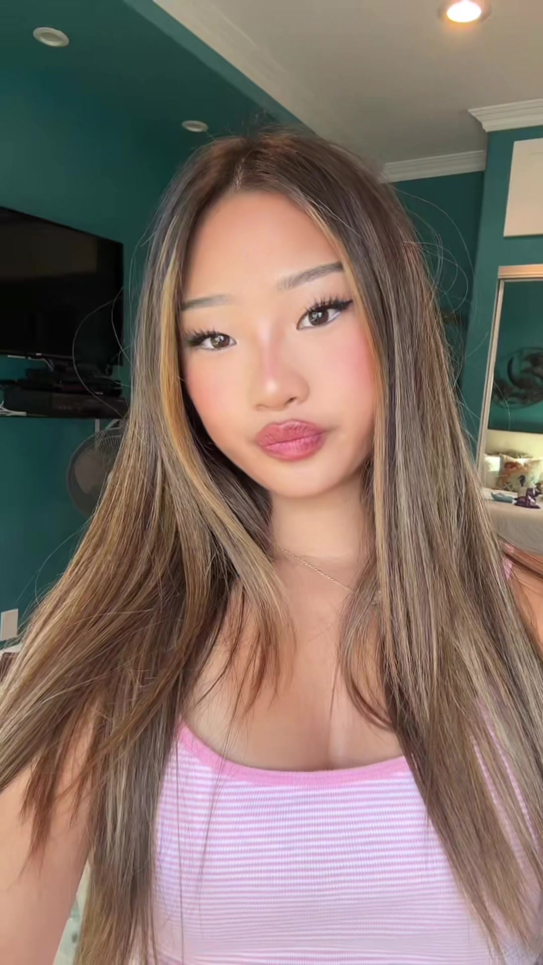 @bella🪽