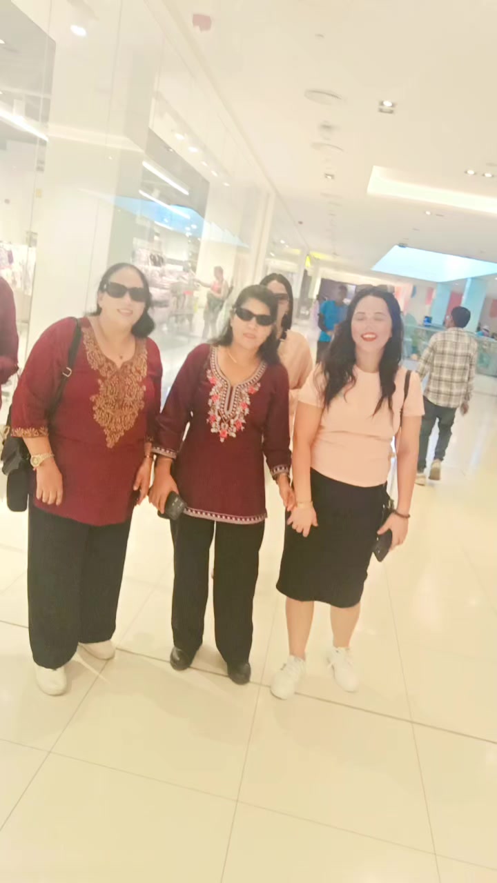 @maya pandey8145🇳🇵🇦🇪🌹