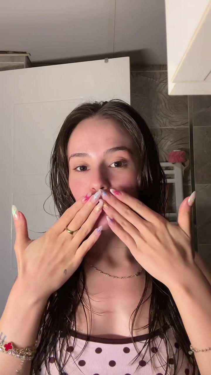 @&Ouml;zge