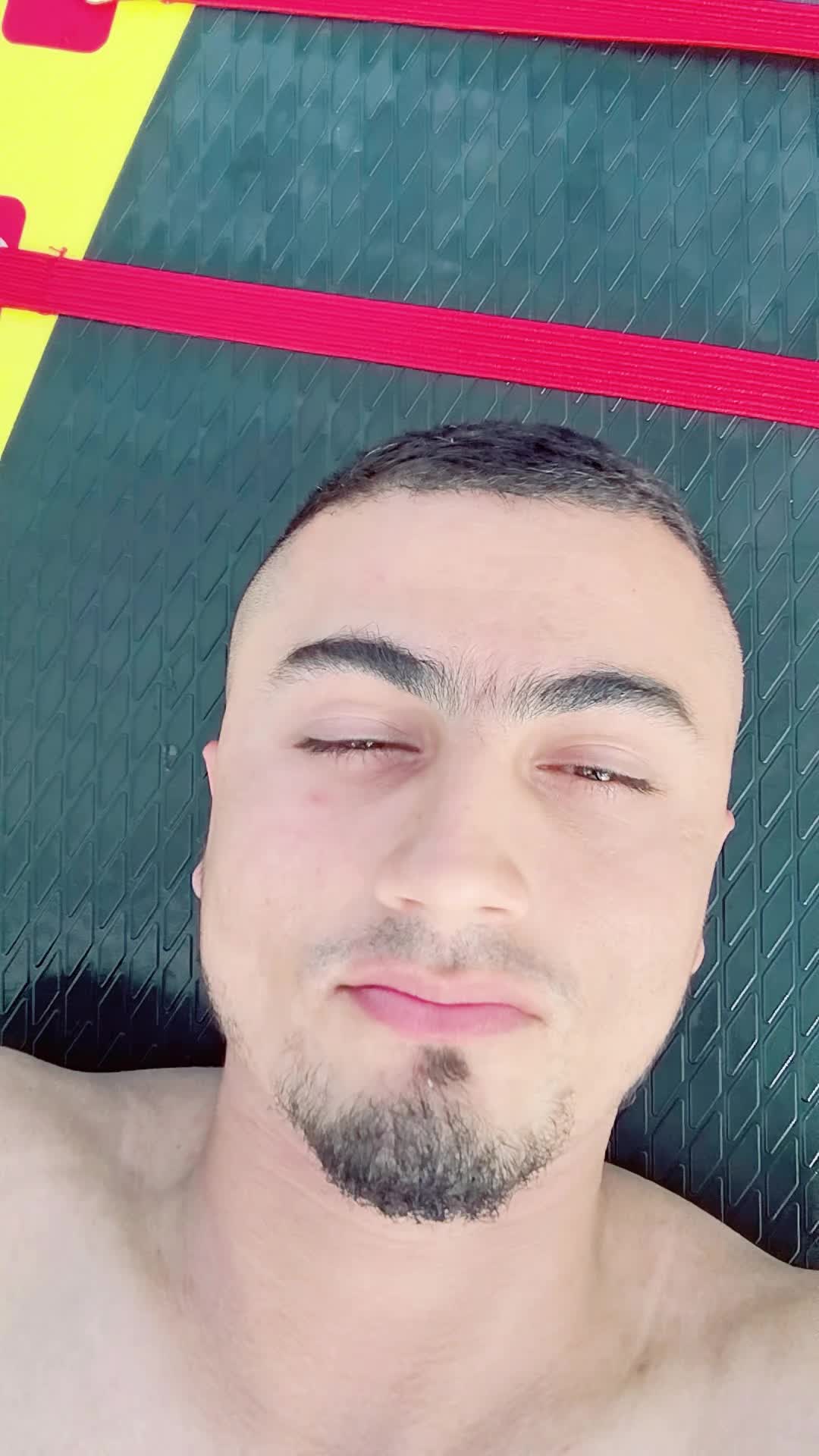 @Hasan 💔🥀🧸