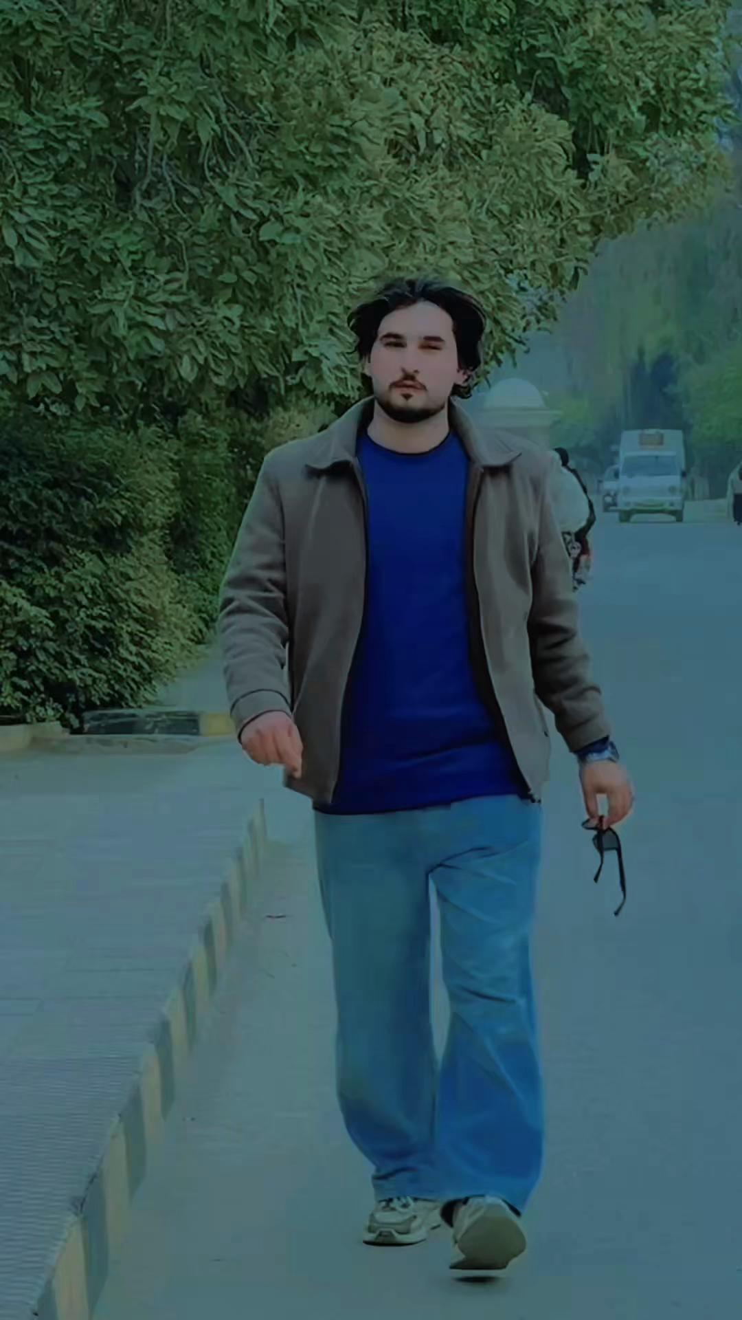@Ikhtesham khattak