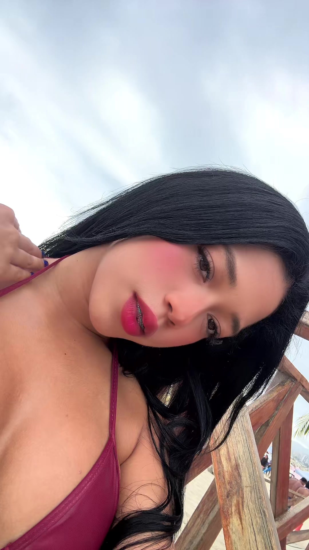 @ANA KARINA 🖤