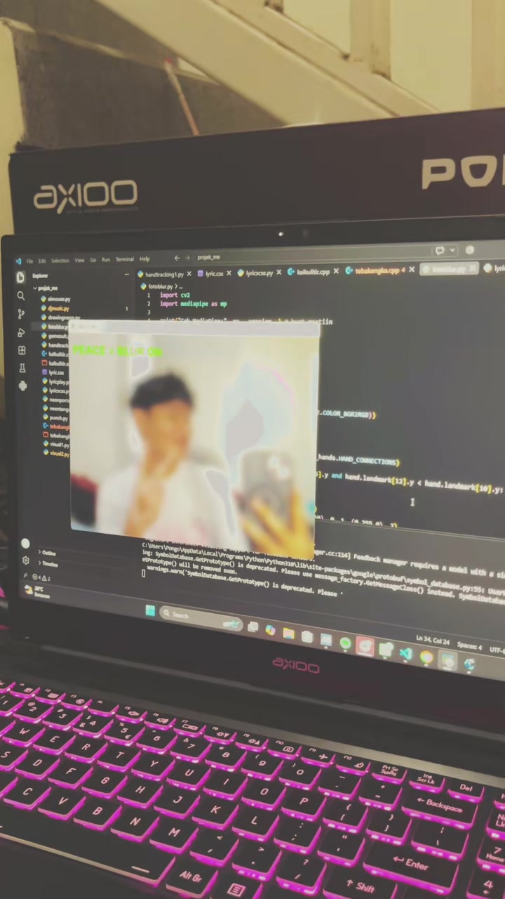 @𝙵𝙰𝙽𝙳𝙾 ✮⋆˙