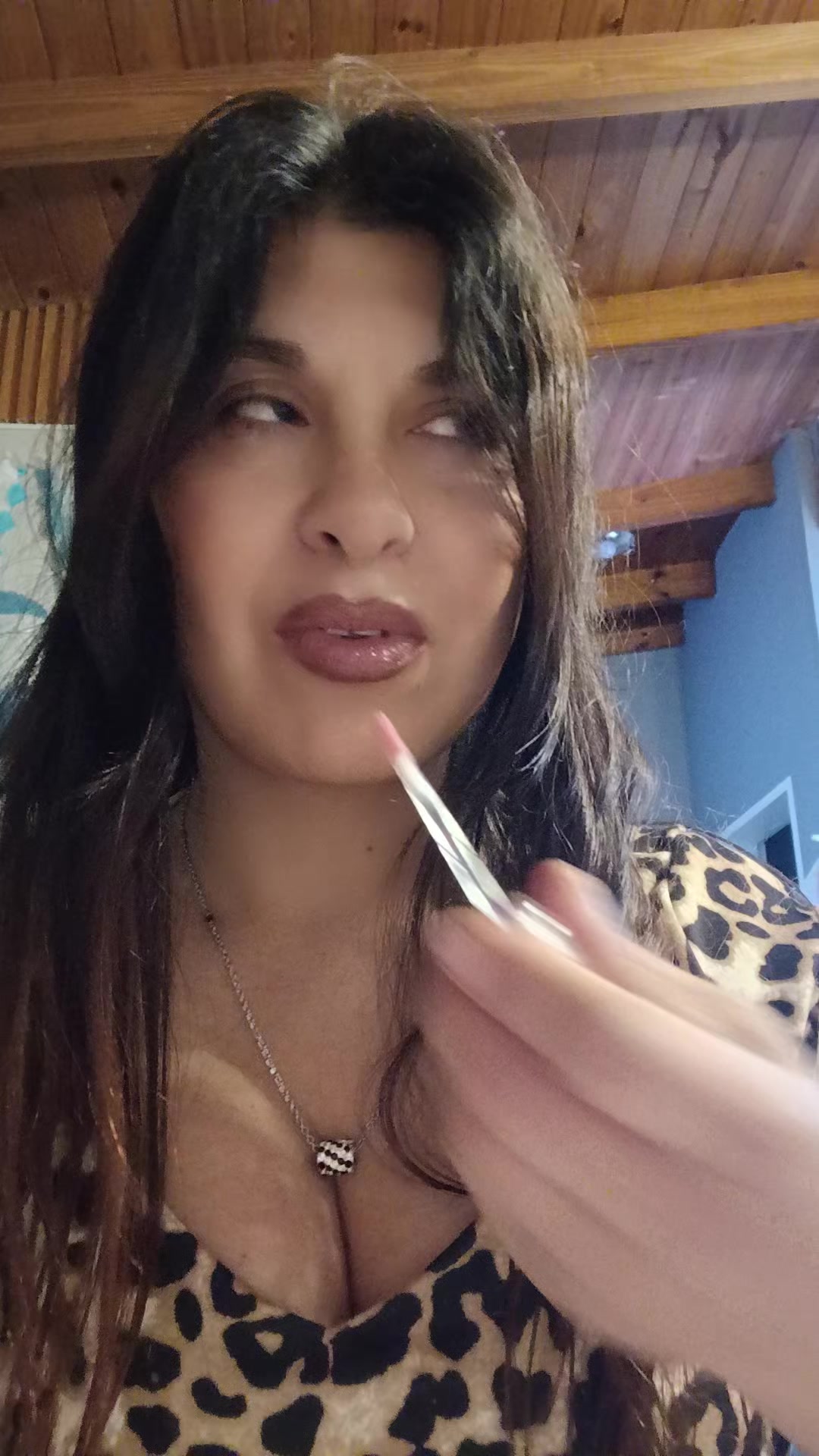 @MELINA🔥🐝,💯🖤🦍