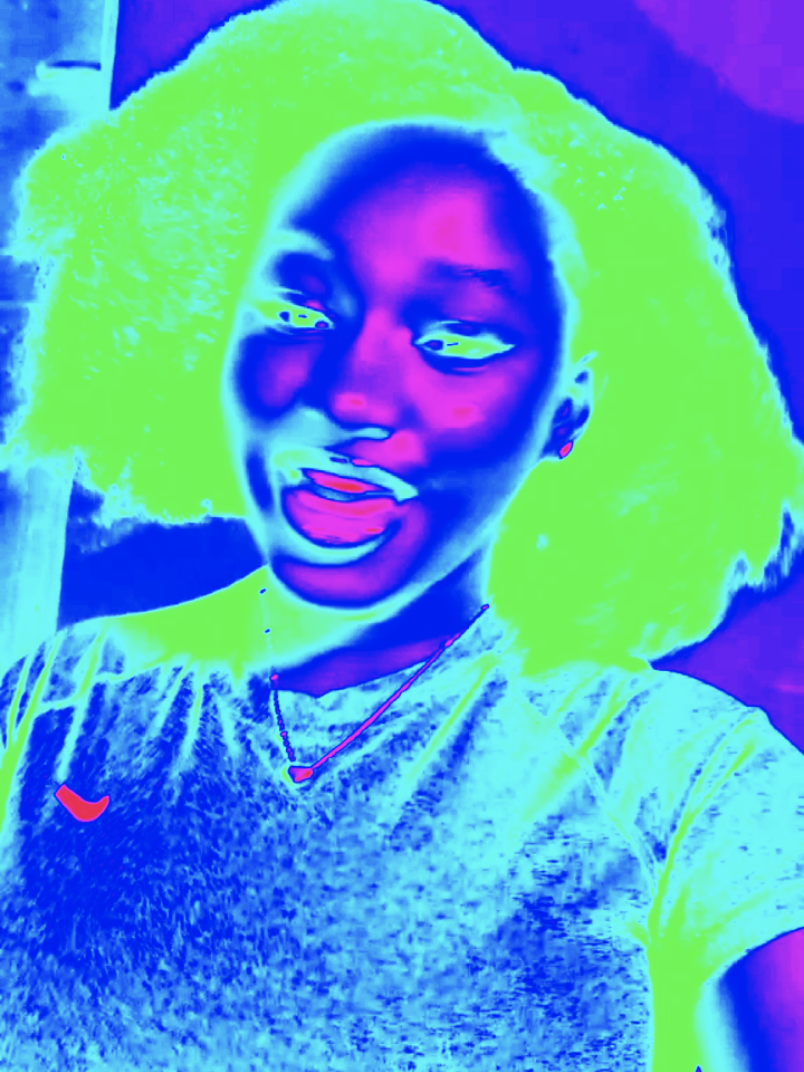 @Taraa💋