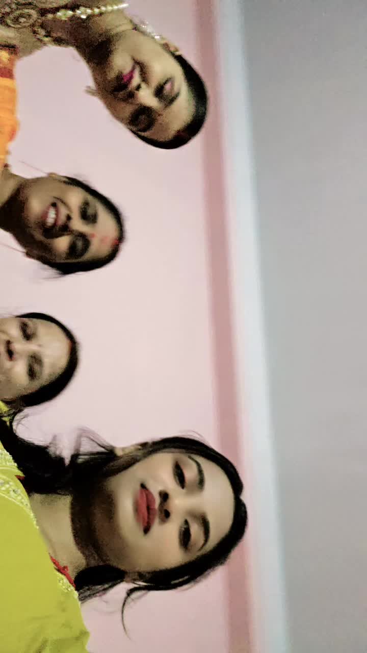 @khushi_gupta_89