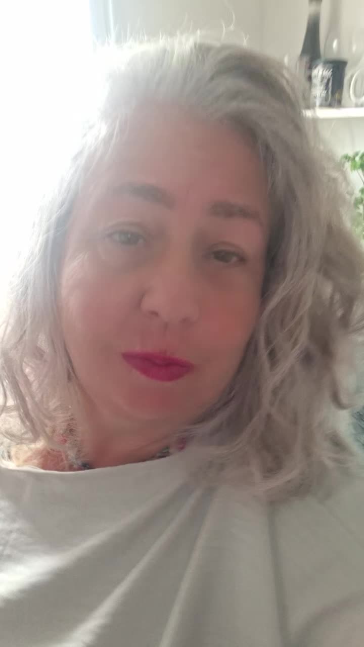 @regianebombonzinh
