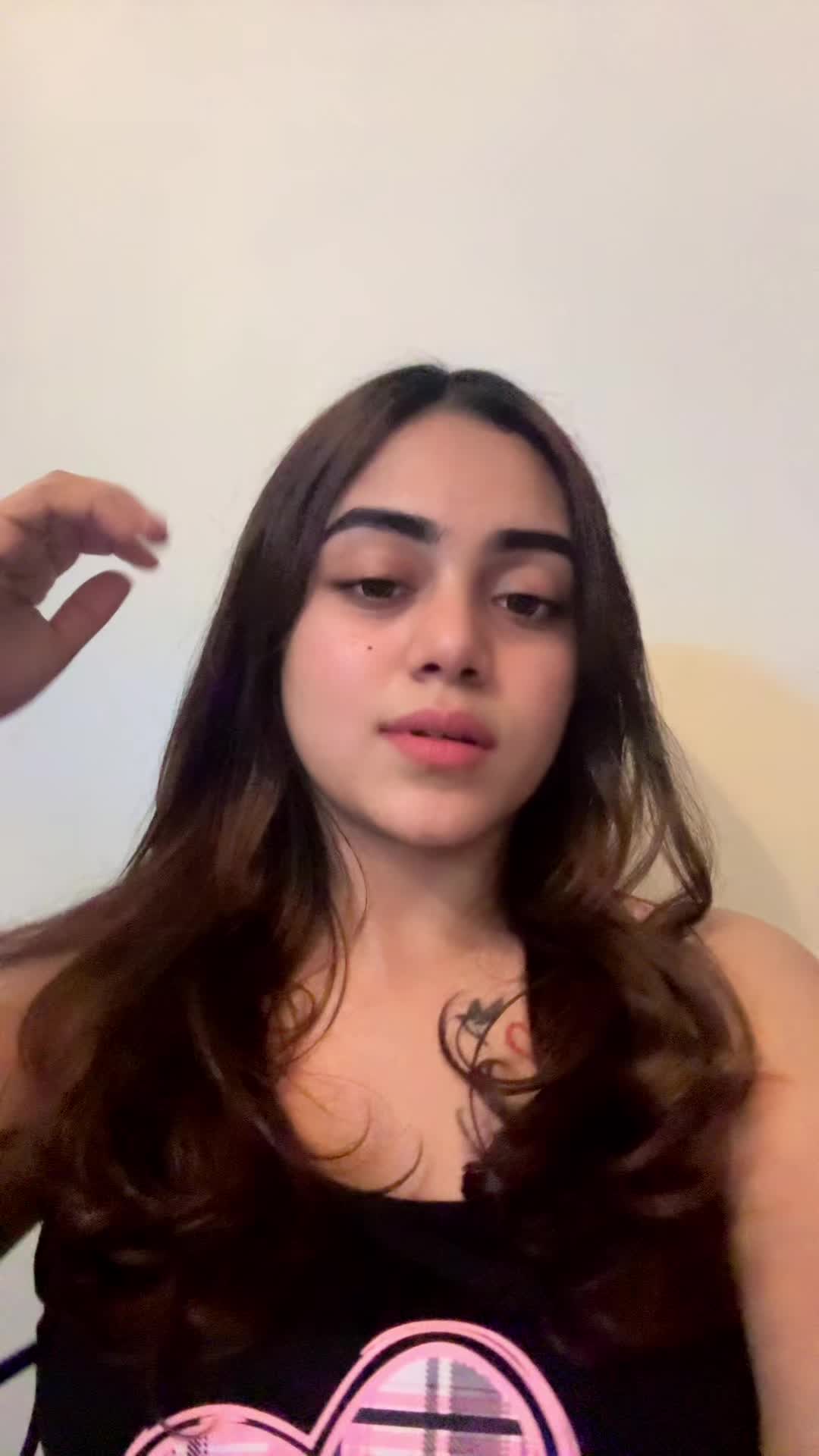 @Vishalini Devi🦋🕊️