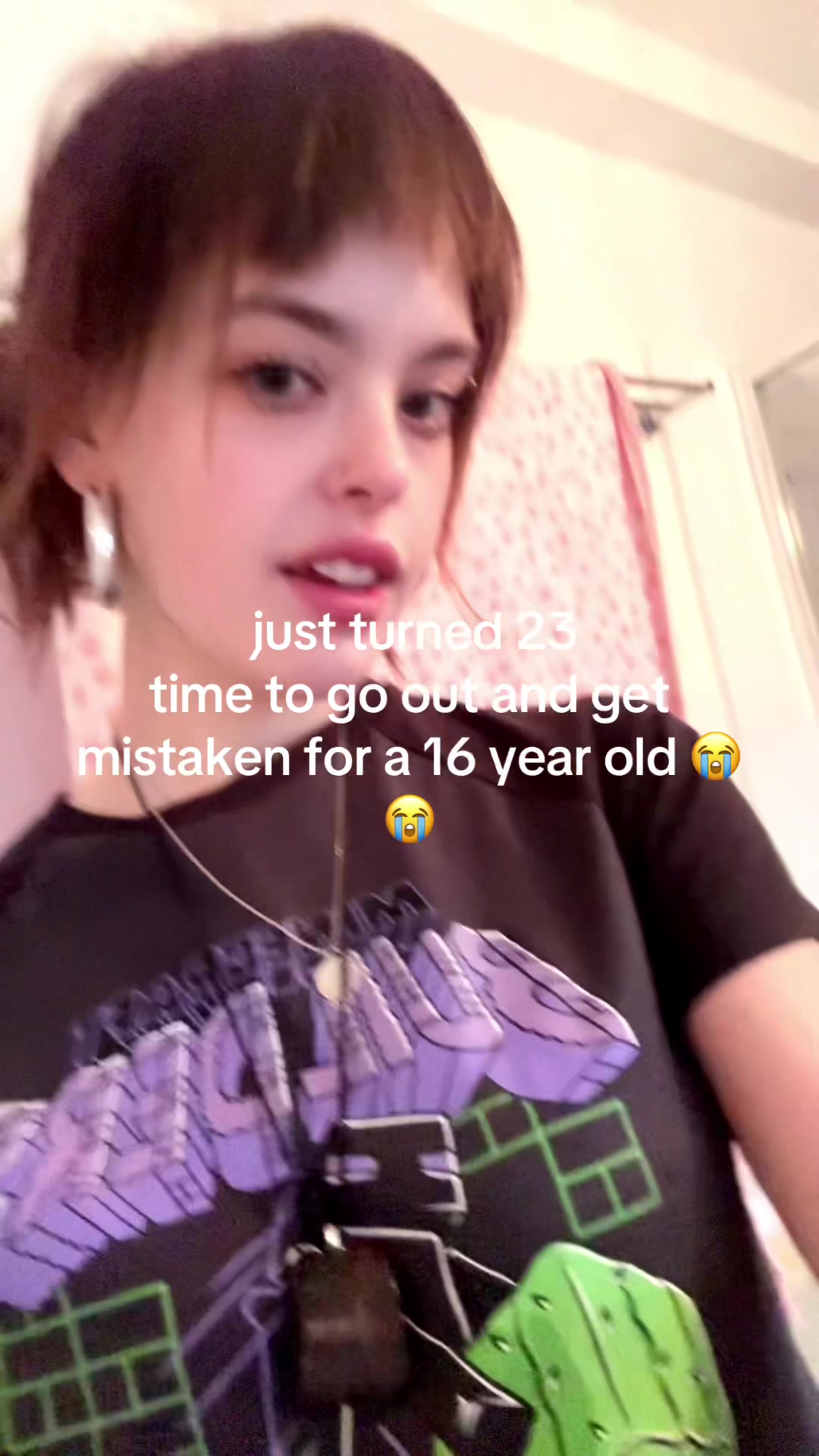 @bella