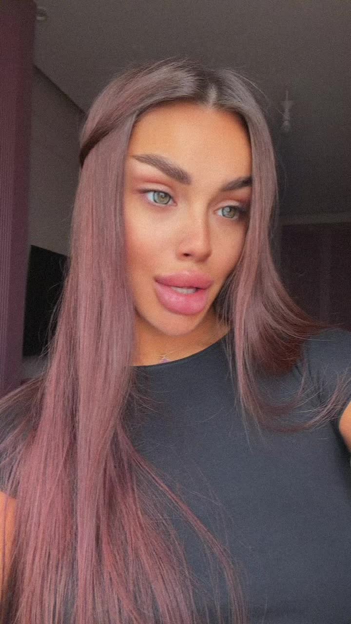 @adelinamarhuda