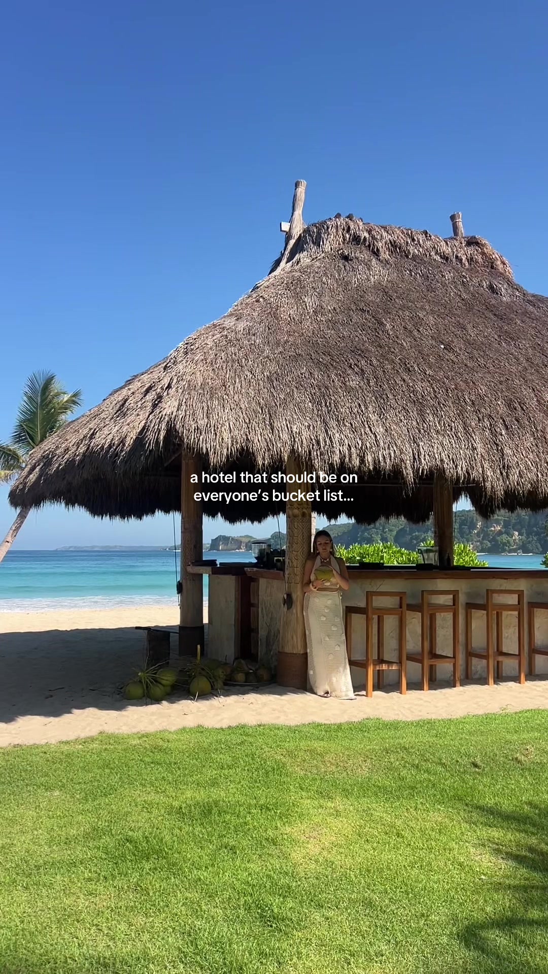 @Aimee Bell - Travel & Life