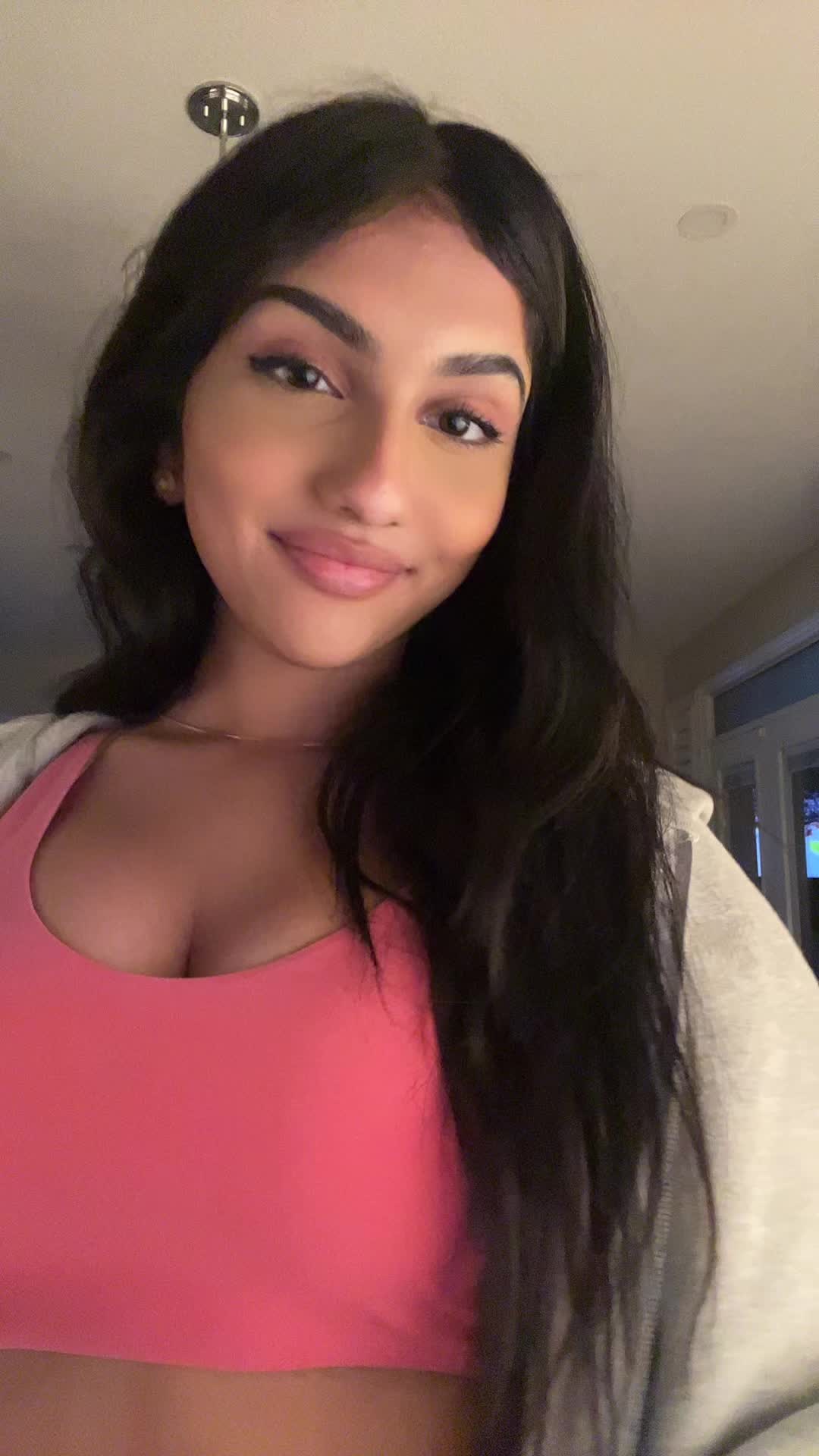 @𝒷𝒶𝓂𝒷𝒾 𐦐