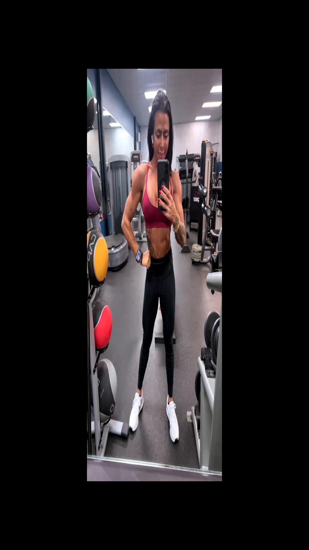 @MightyMelissa-IFBB-FIGURE-PRO