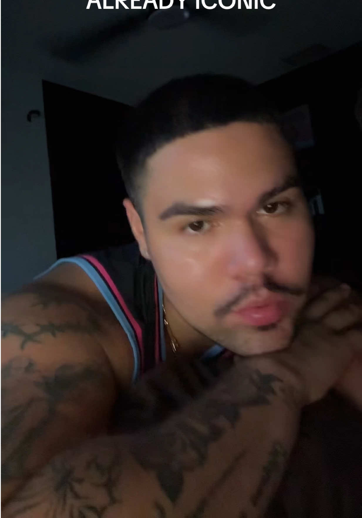 @AYO CHRISSS