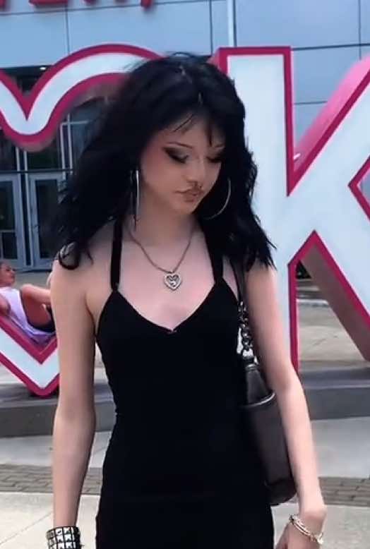 @_V4mpiric_