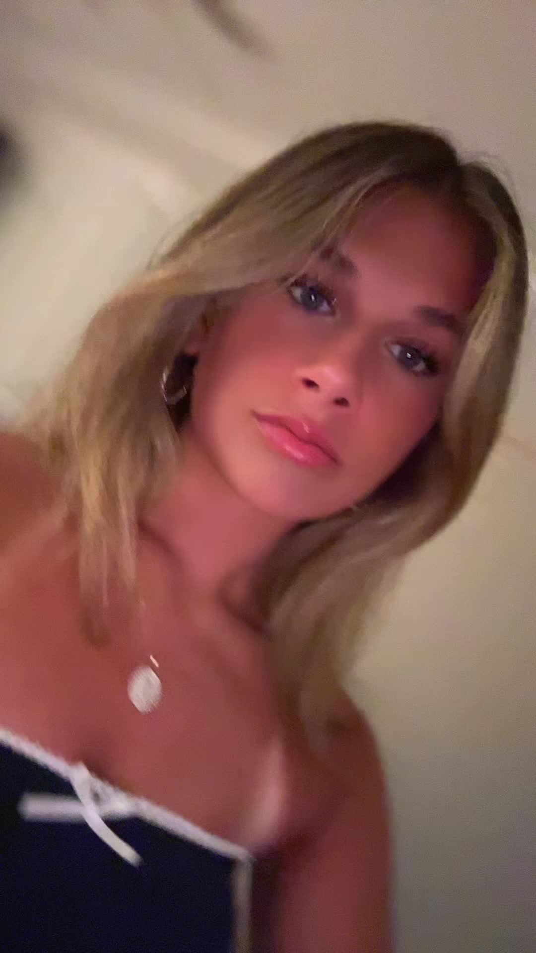 @😻❤️&zwj;🔥🔥🥰🫶😘😝🫠💗