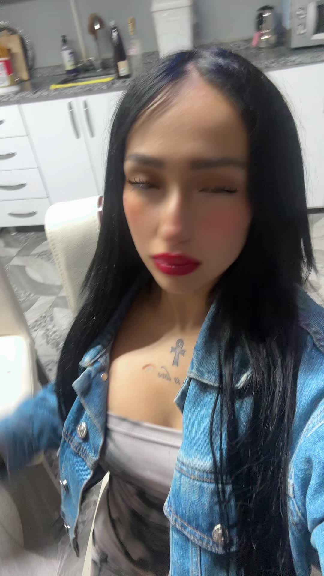 @Lolita