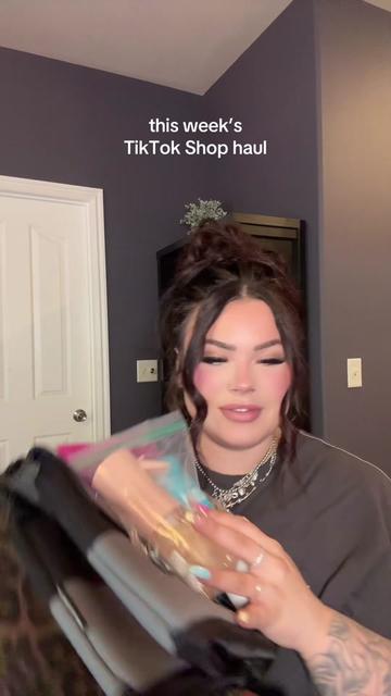 @Jessica Lynn🍒