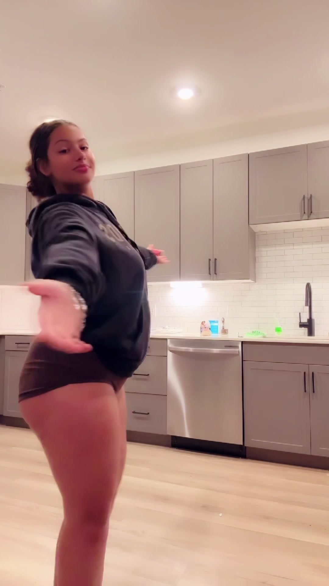 @️LEXI
