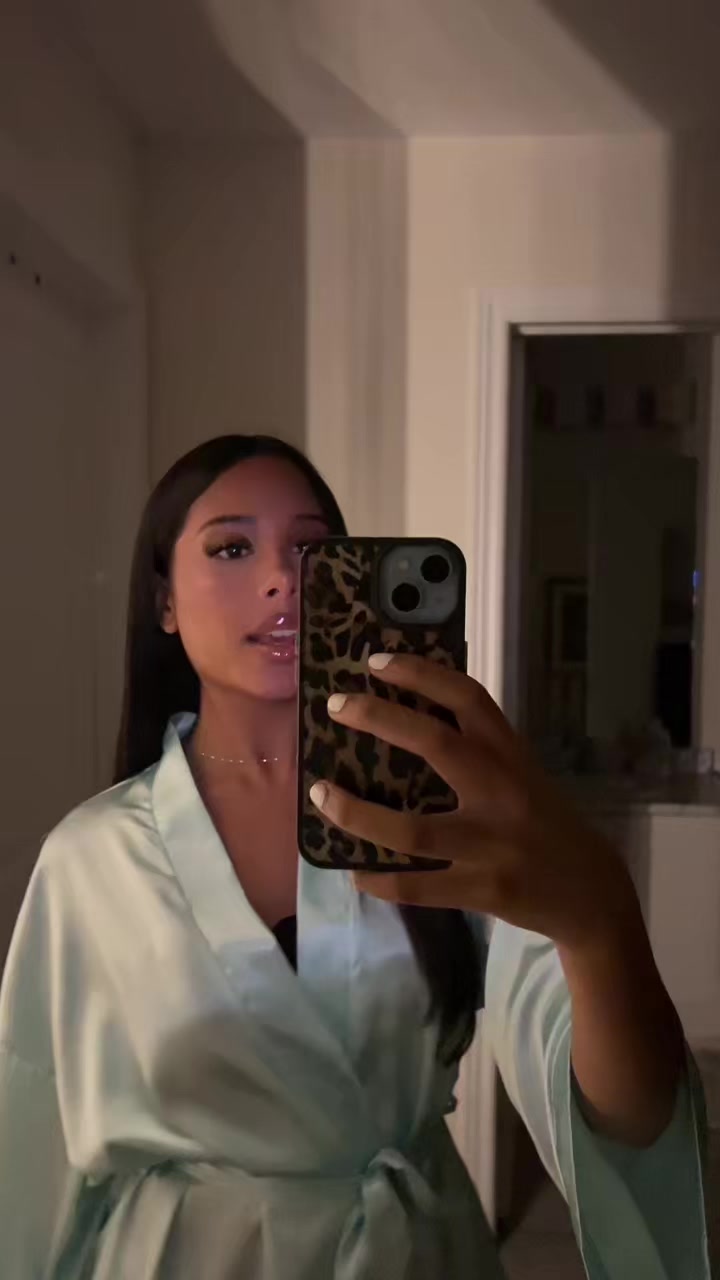 @Zahra🤍