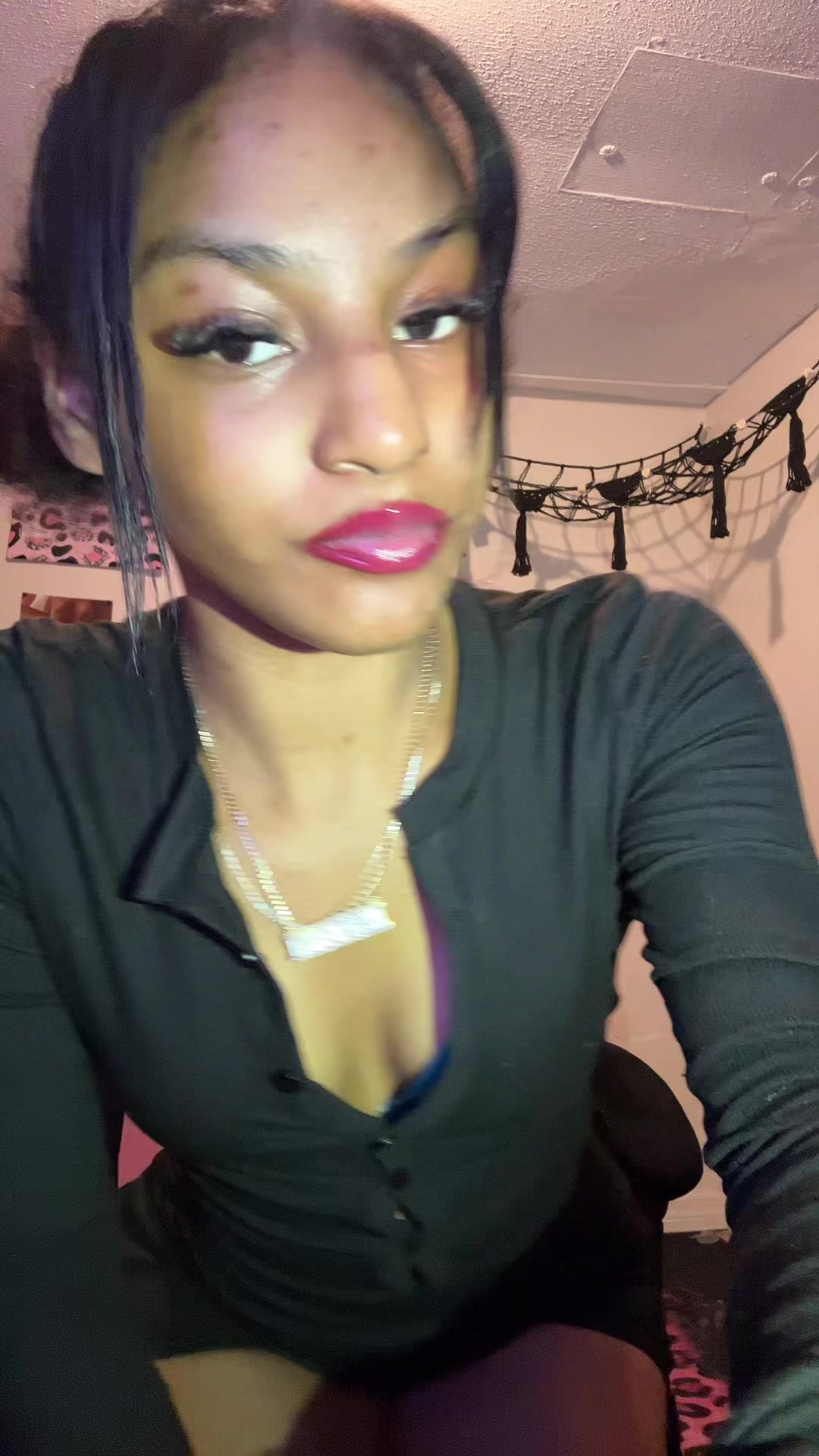 @Goldenteai1k