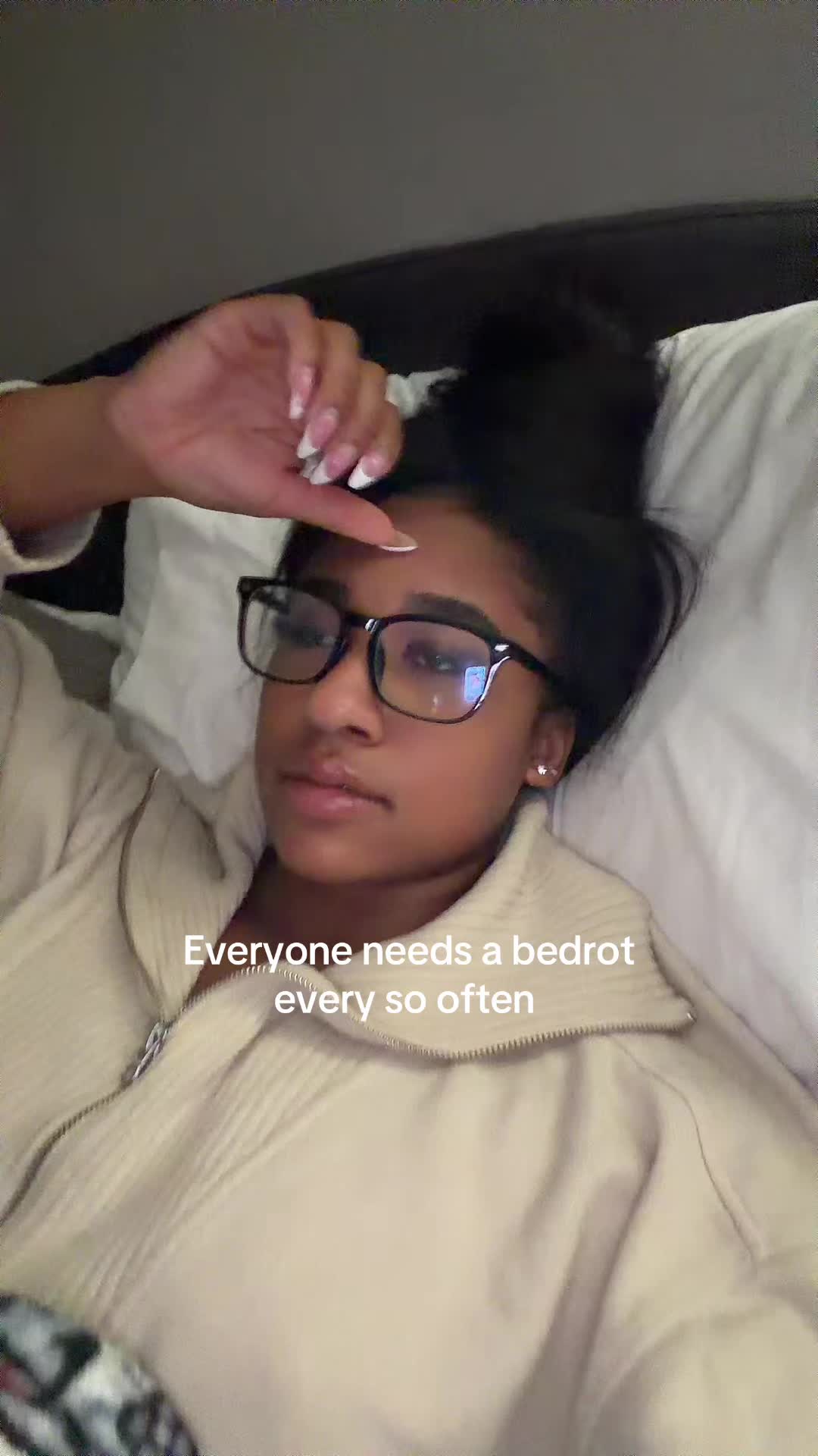 @Alani Simone