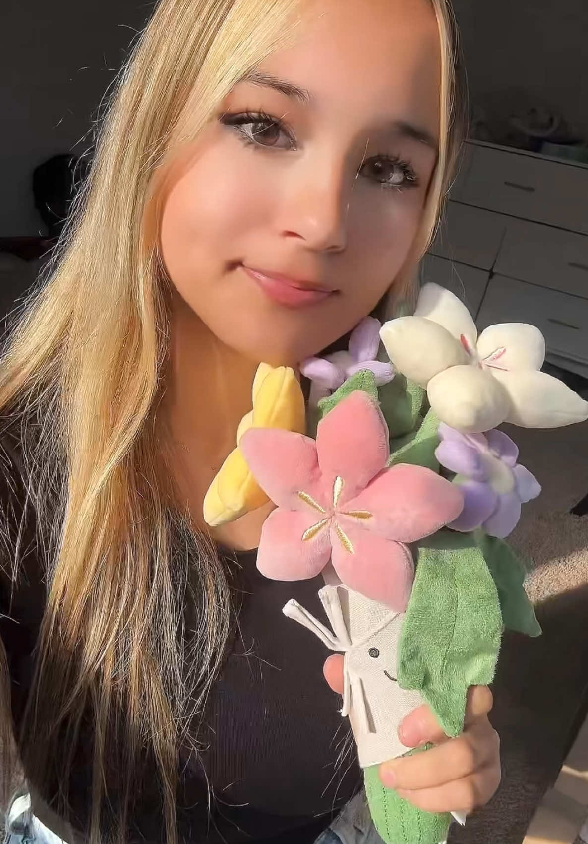 @★𝙰𝚟𝚊★