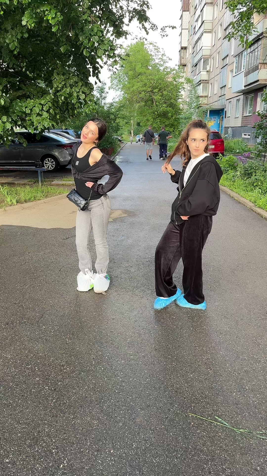 @Варя