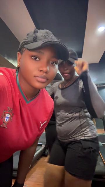 @AMINAT ✨️🤍