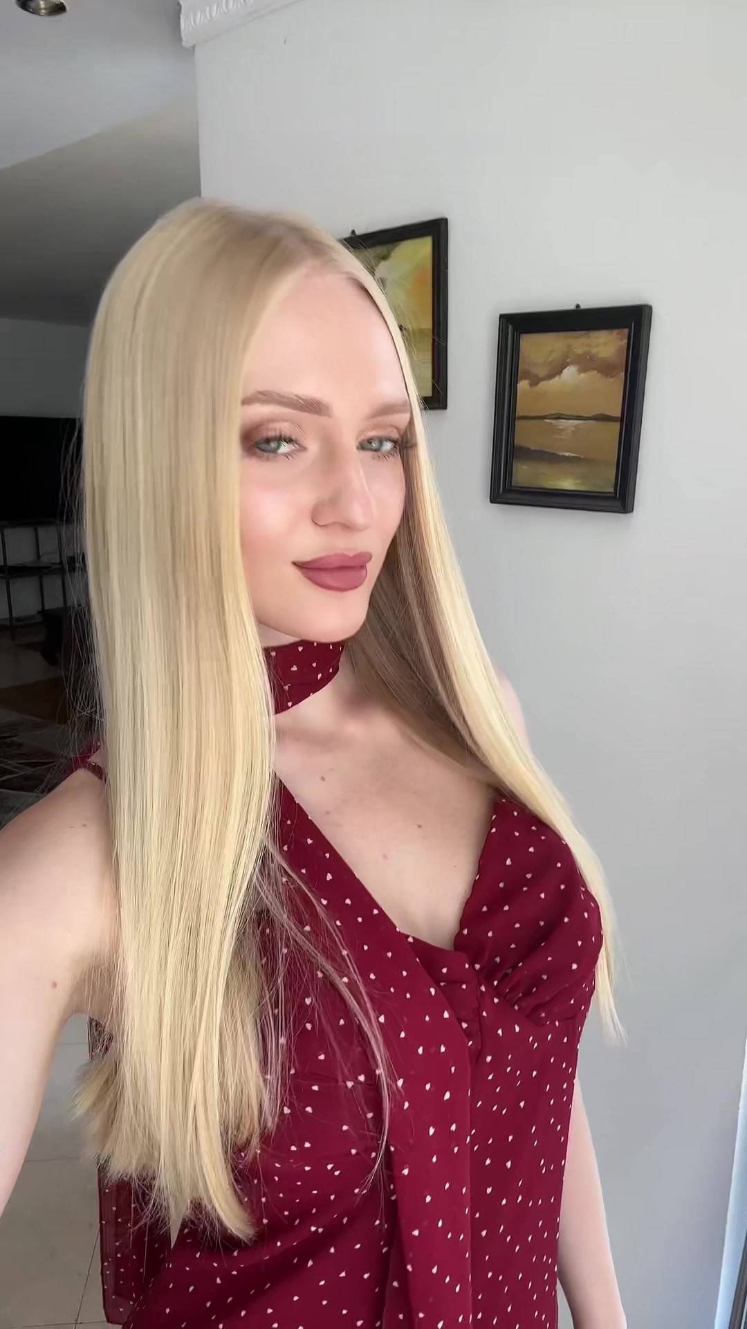 @babeblondee