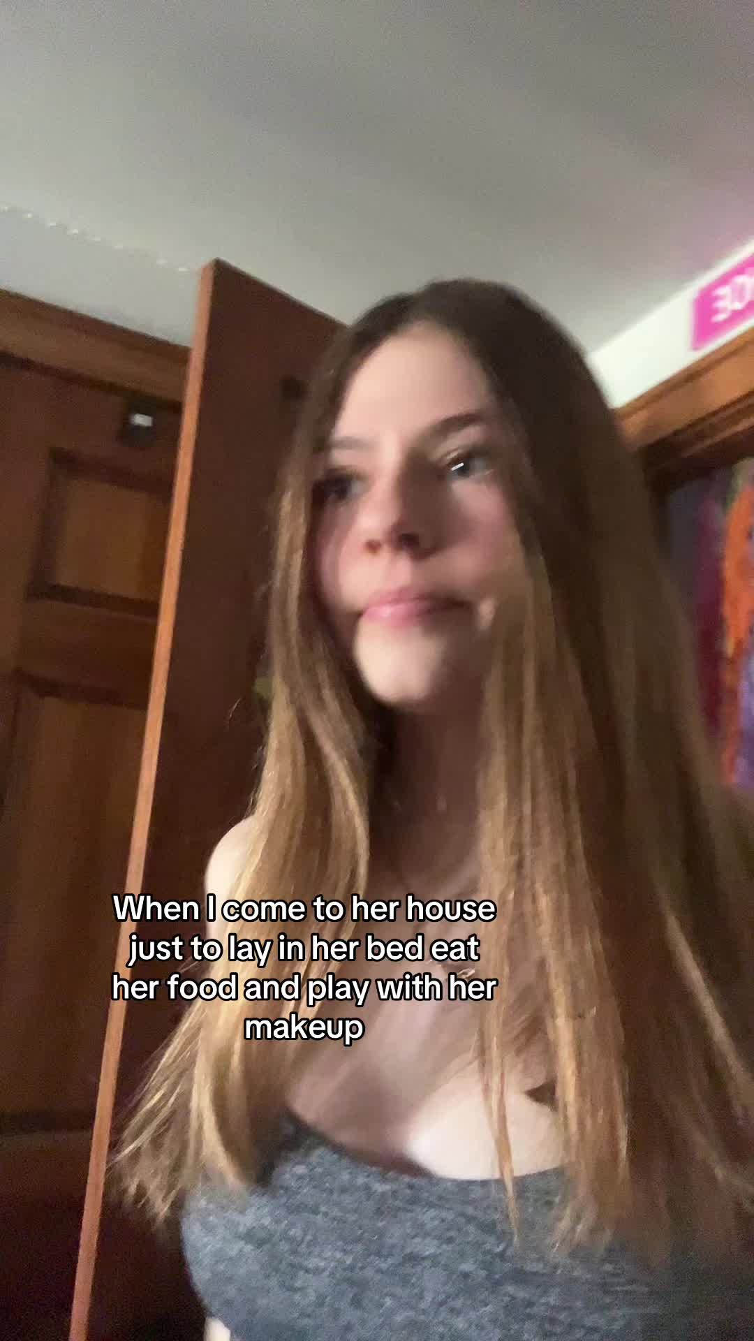 @𖣂Nicole𖣂