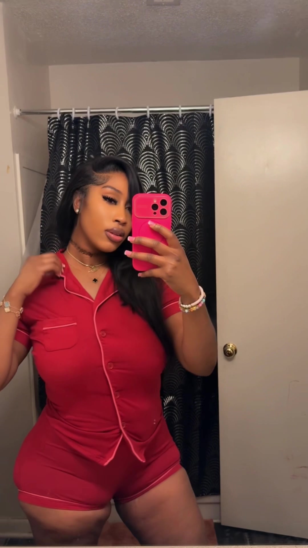@Casebellaa