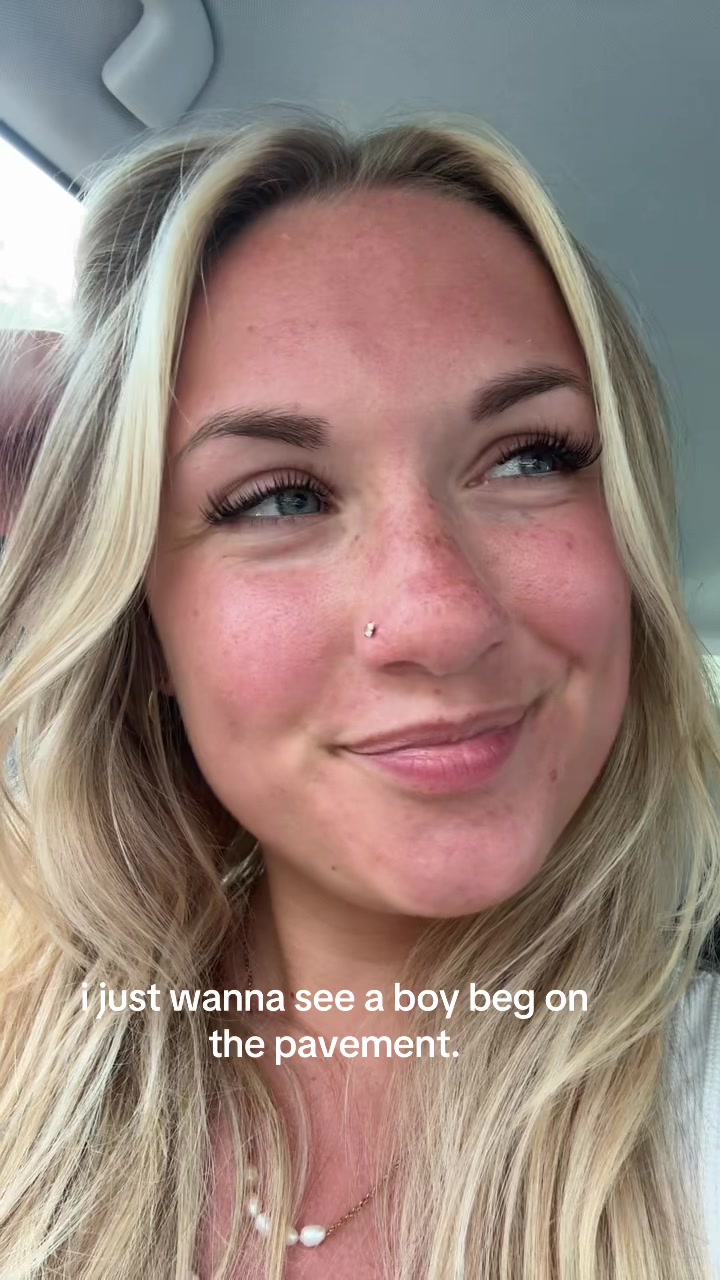 @hannahlybrand