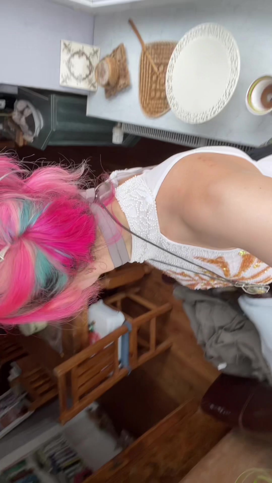 @weirdlywelldressed
