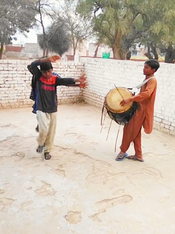 @Dhol De Rang