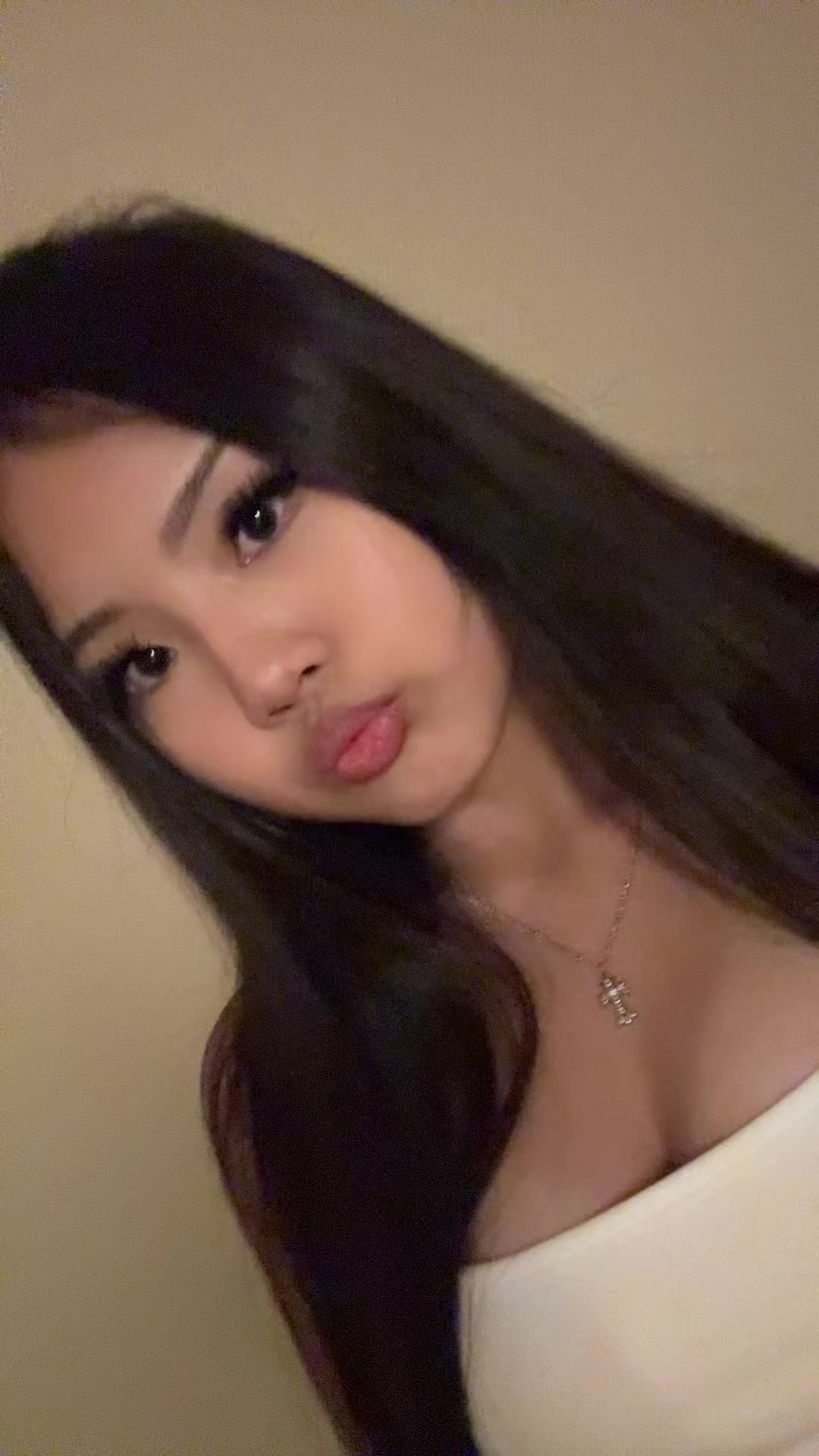 @🀢
